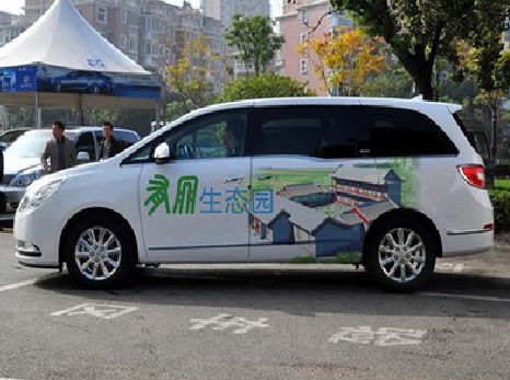 苍南户外车贴喷绘如何保持效果?